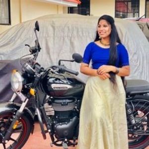 Meet your Posher, Malavika